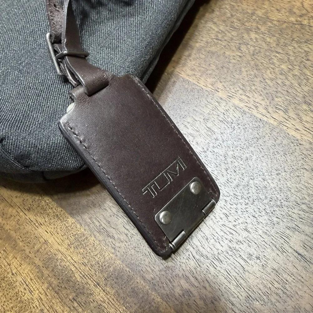 Tumi Alpha Bravo Annapolis Zip Flap Sling Crossbody Gray Brown Leather NEW READ